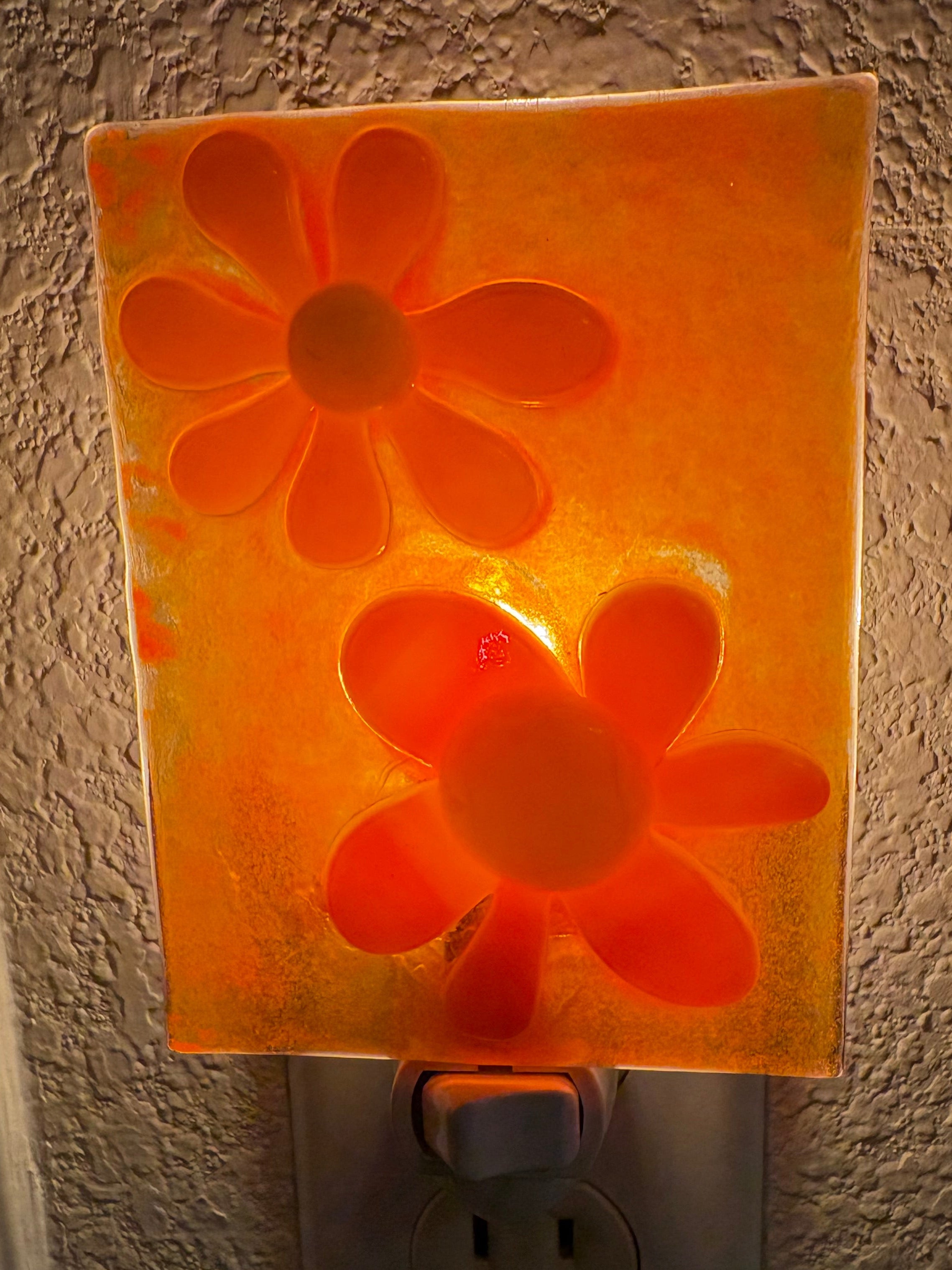 Fused Glass Daisy Nightlight